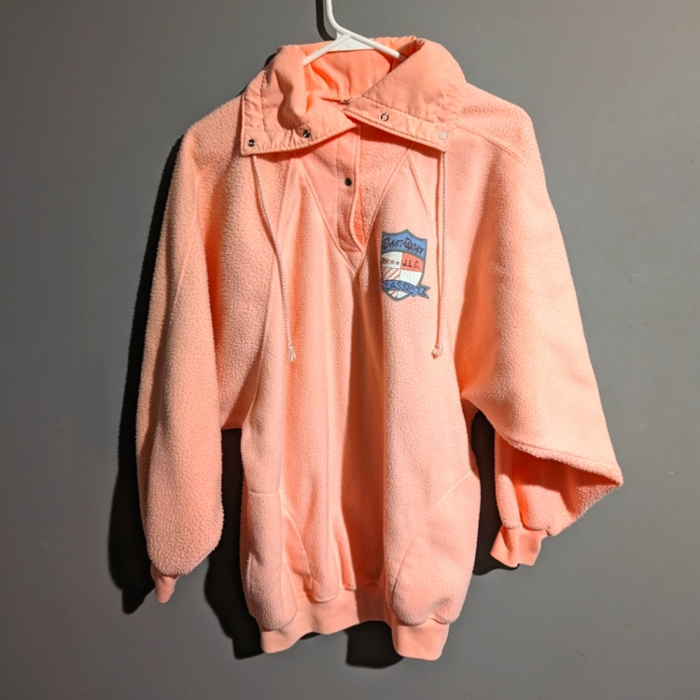 Vintage Women's neon pink fleece pullover L East West Classics J.L.C. crest